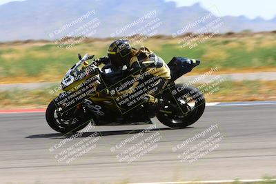 media/Apr-30-2023-CRA (Sun) [[020fcf5d43]]/Race 11-600 Expert Superbike/